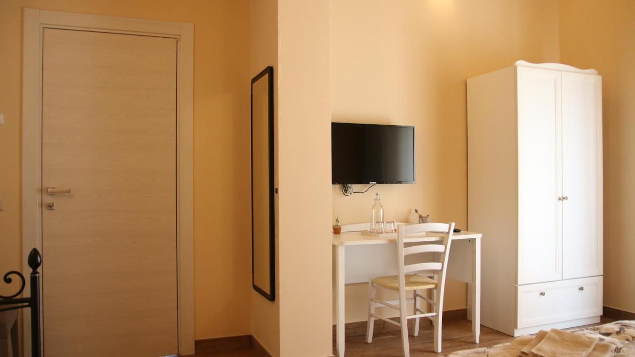 Al Ginepro Bed & Breakfast Montecchio  Eksteriør bilde