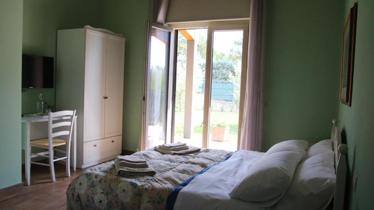 Al Ginepro Bed & Breakfast Montecchio  Eksteriør bilde