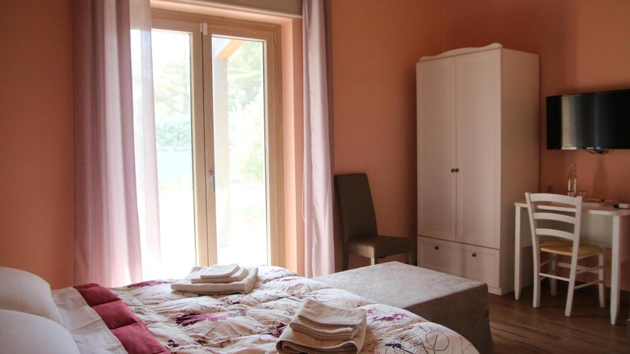 Al Ginepro Bed & Breakfast Montecchio  Eksteriør bilde